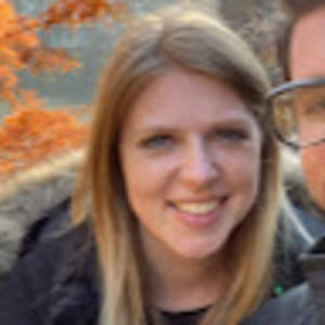 Meet your Posher, Corinne